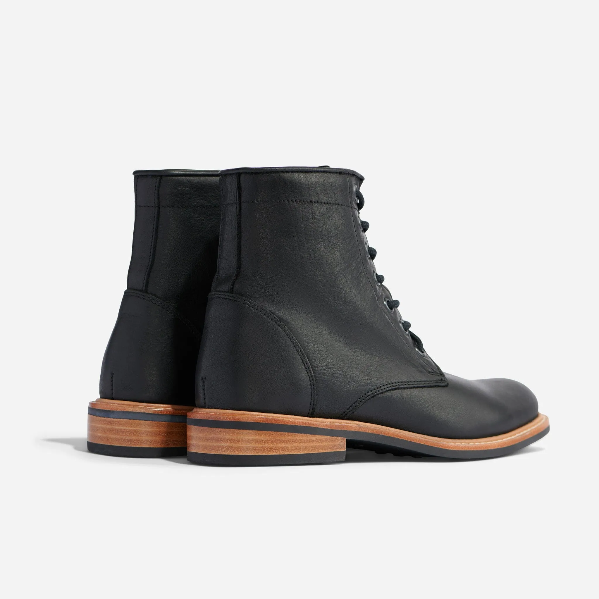 Stunning All-Weather Black Amalia Boots for Ultimate Comfort and Style