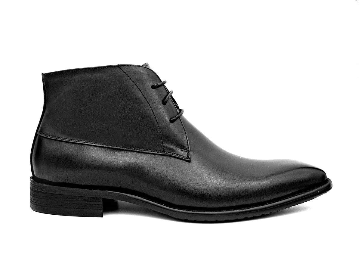 JAMES HILL | Black Chukka Boot