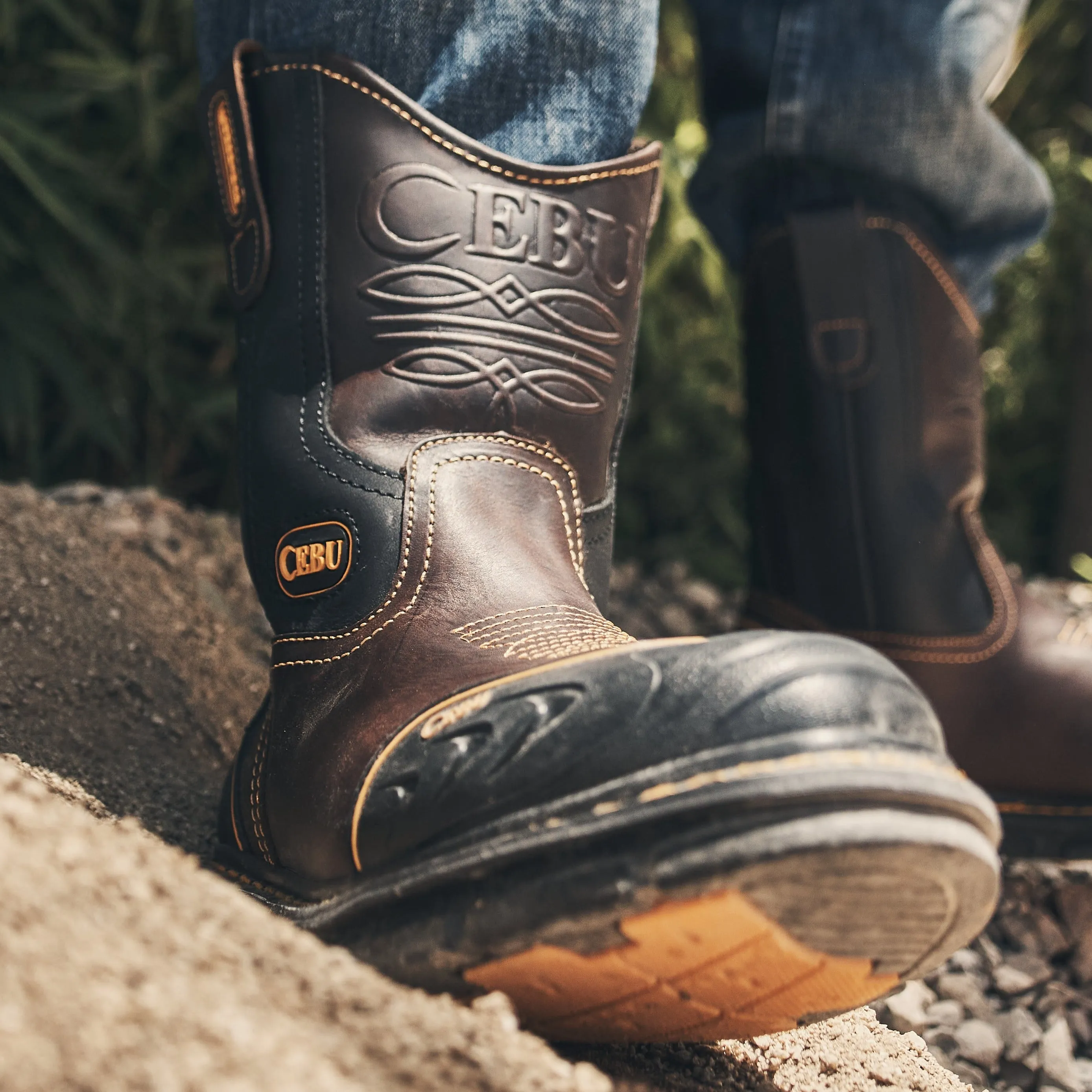 Men's Farmer Soft Toe 10" Pull On Work Boots